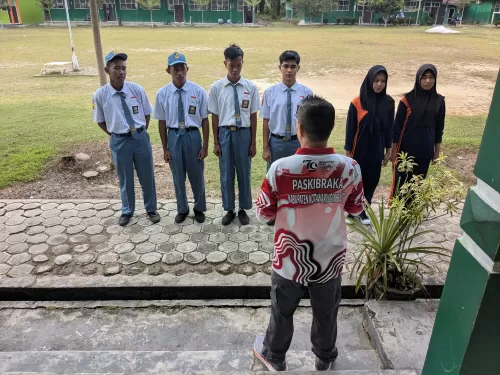 Seleksi Paskibraka Peserta Didik SMKN 1 Pangkalan Lada 