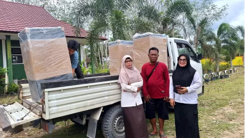 Kedatangan Bantuan Tenaga Surya Dari Dinas Pendidikan Provinsi Kalimantan Tengah Untuk Penunjang Agrowisata Edukasi Di SMK Negeri 1 Pangkalan Lada
