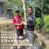 Kontrak Kerja Sama Pembibitan Stroberi dengan Pendamping Desa SP 1 Lada (Desa Pangkalan Dewa)